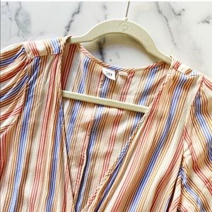 🌻 Gap Striped Wrap Dress
